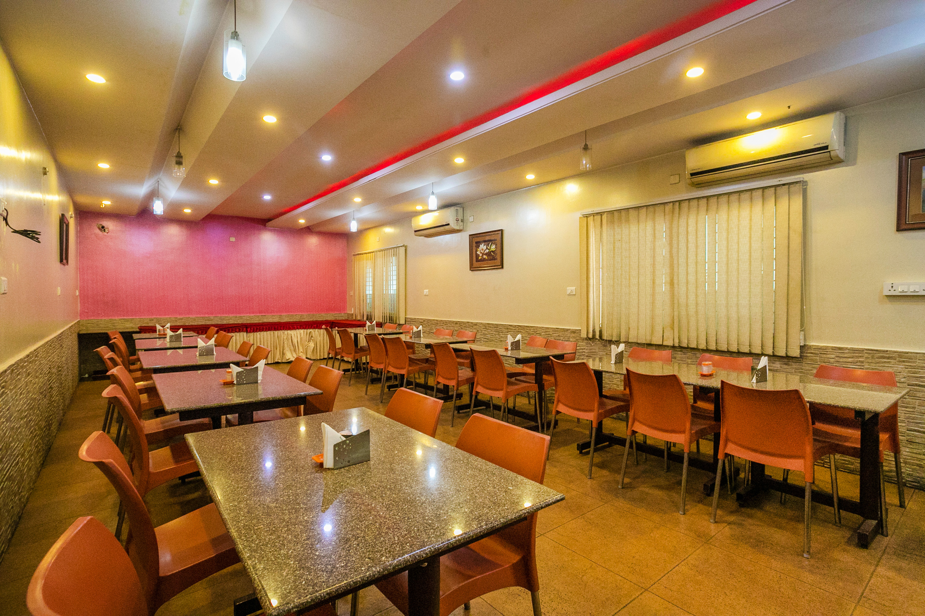 Anand Sagar Inn by OYO Rooms