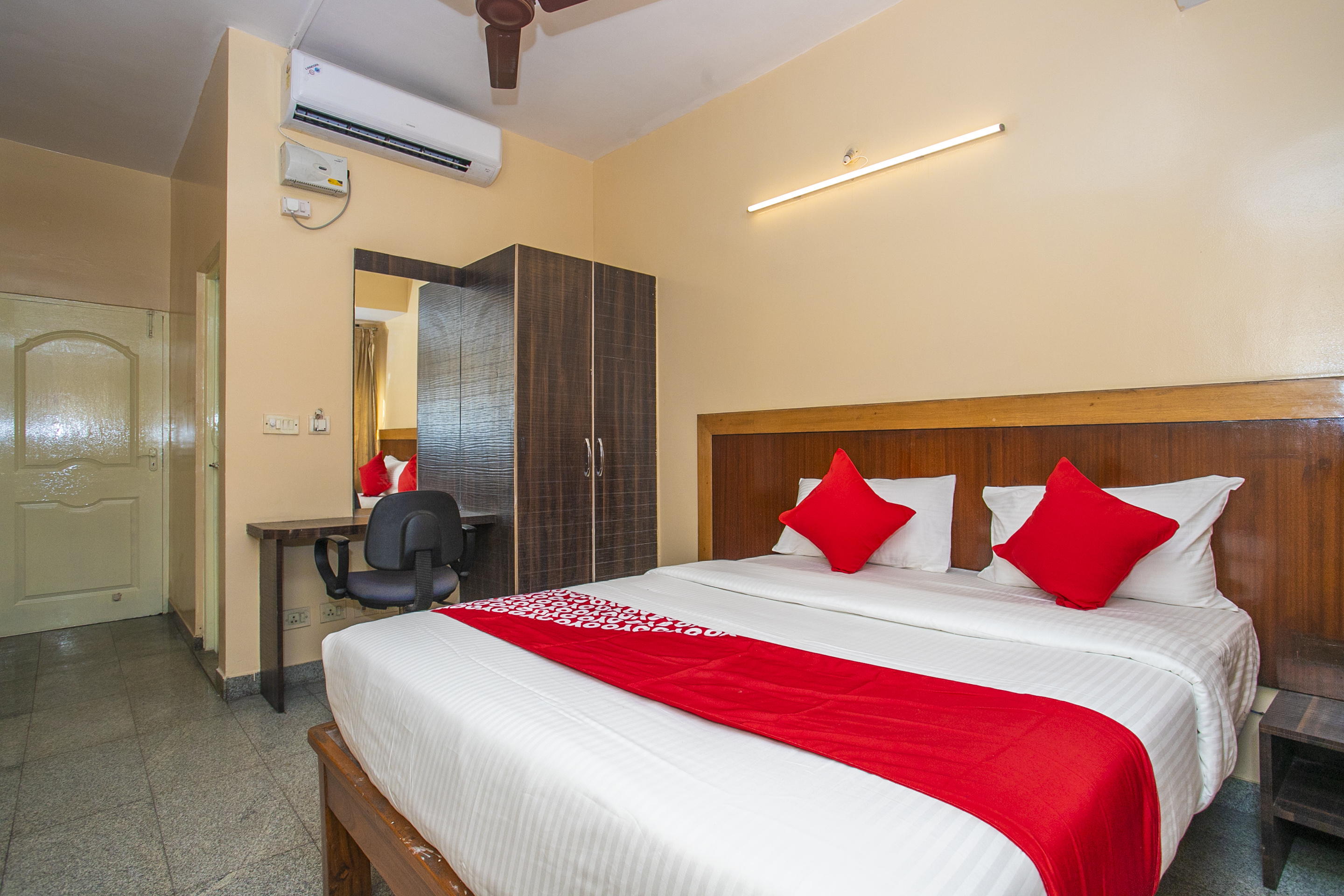 Archana Comforts by OYO Rooms