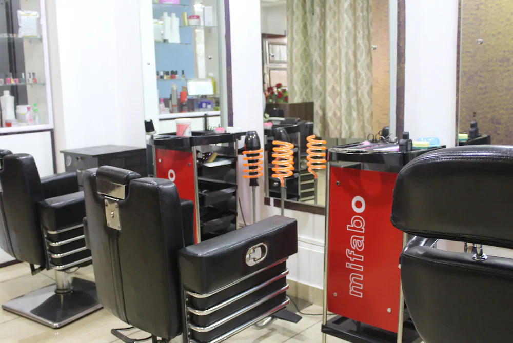 Arna Hotels