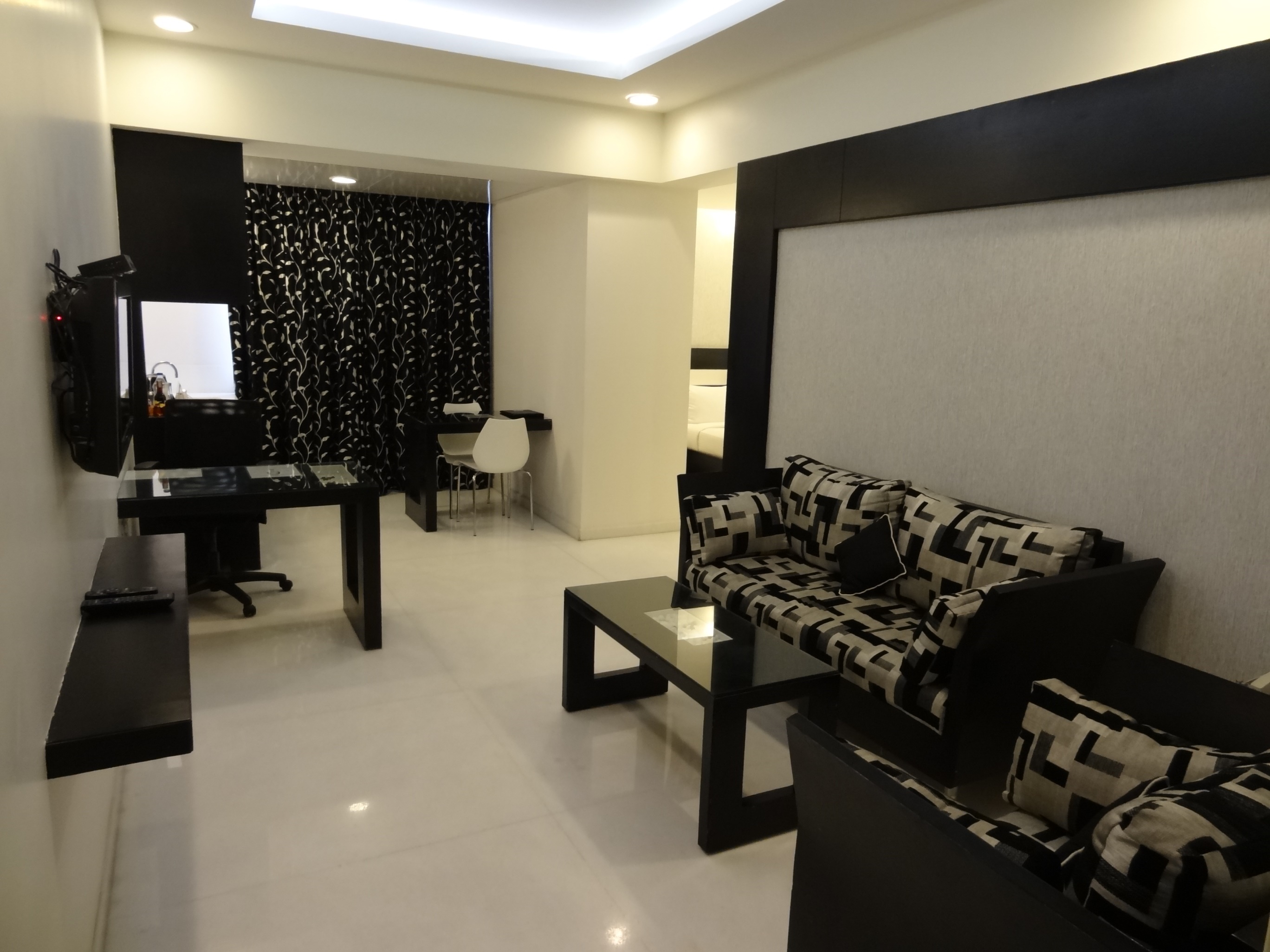 BluPetal Hotel
