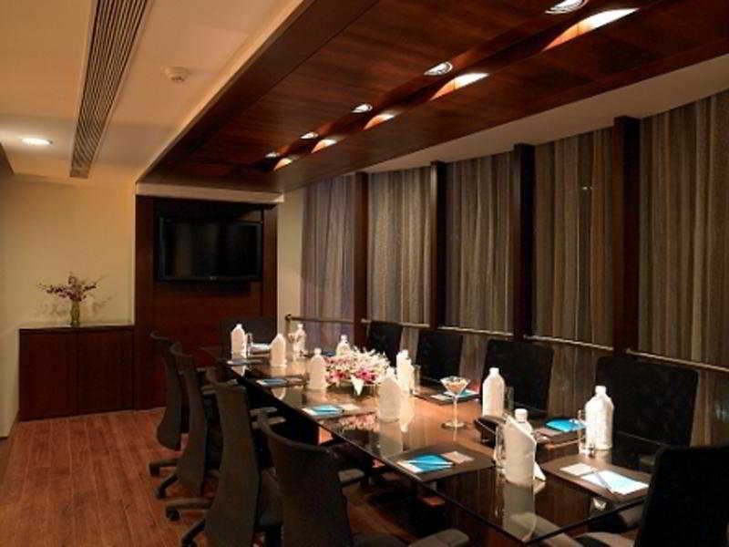 BluPetal Hotel