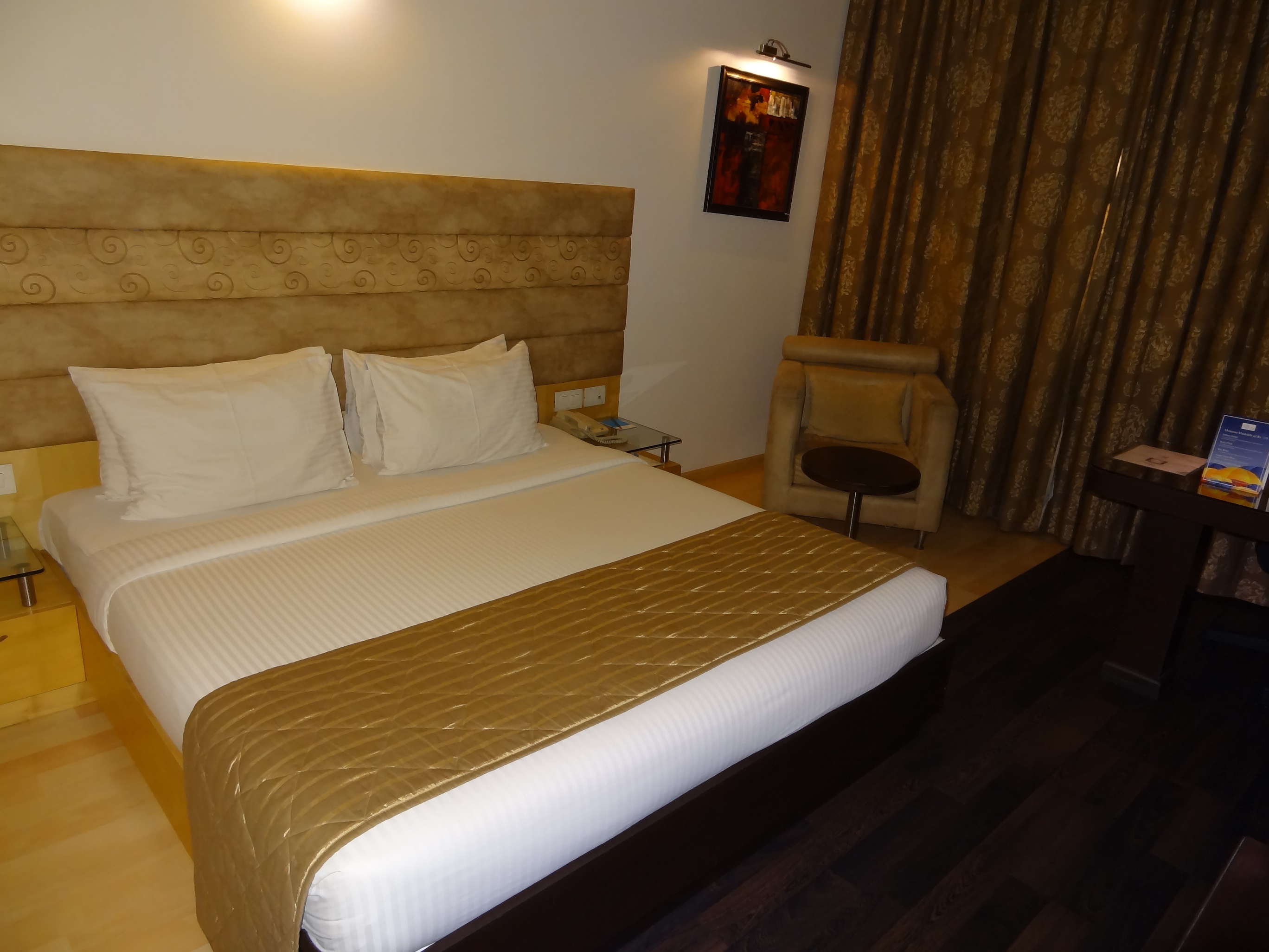 BluPetal Hotel