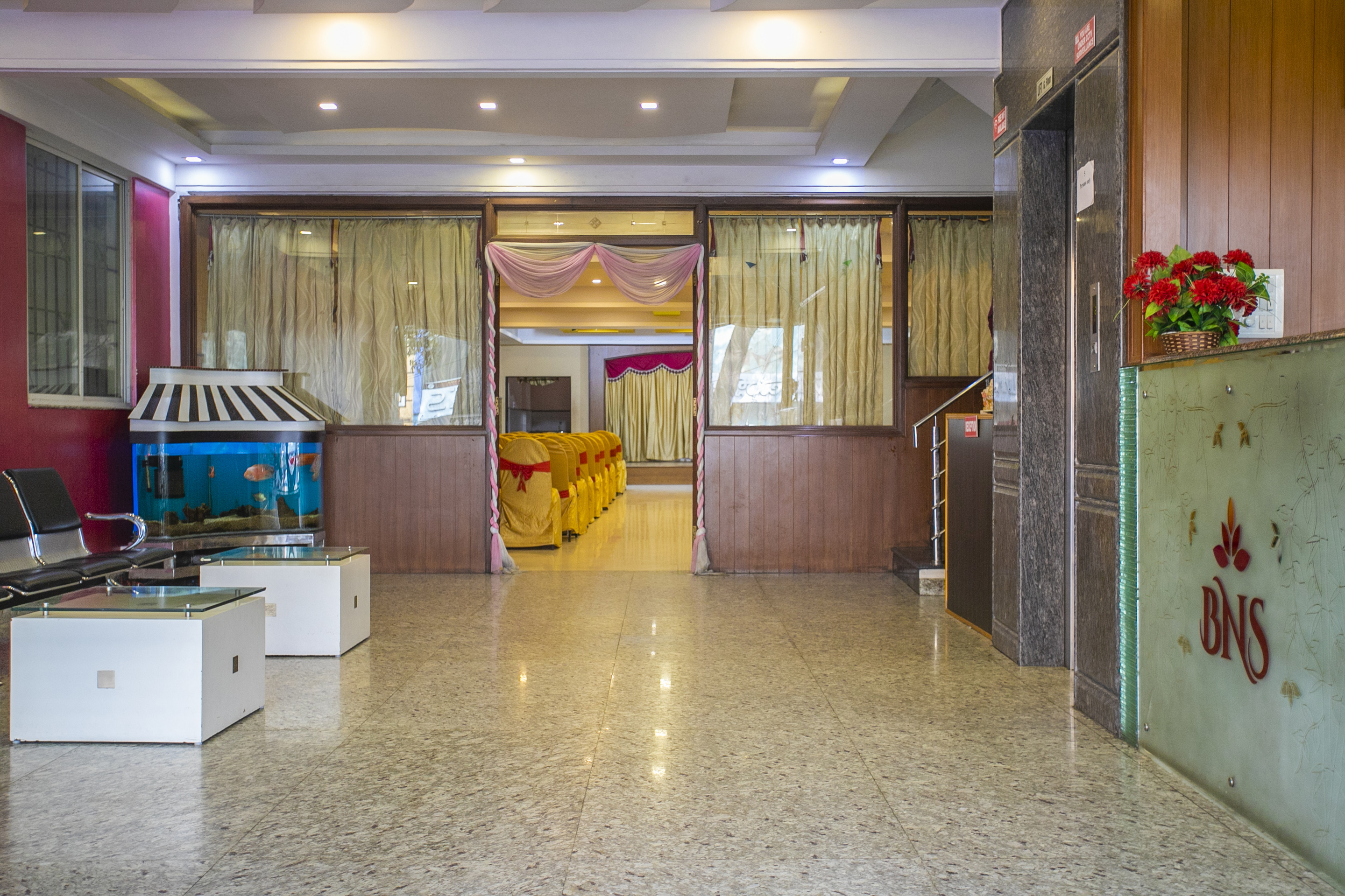 Bns Lodge By OYO Rooms