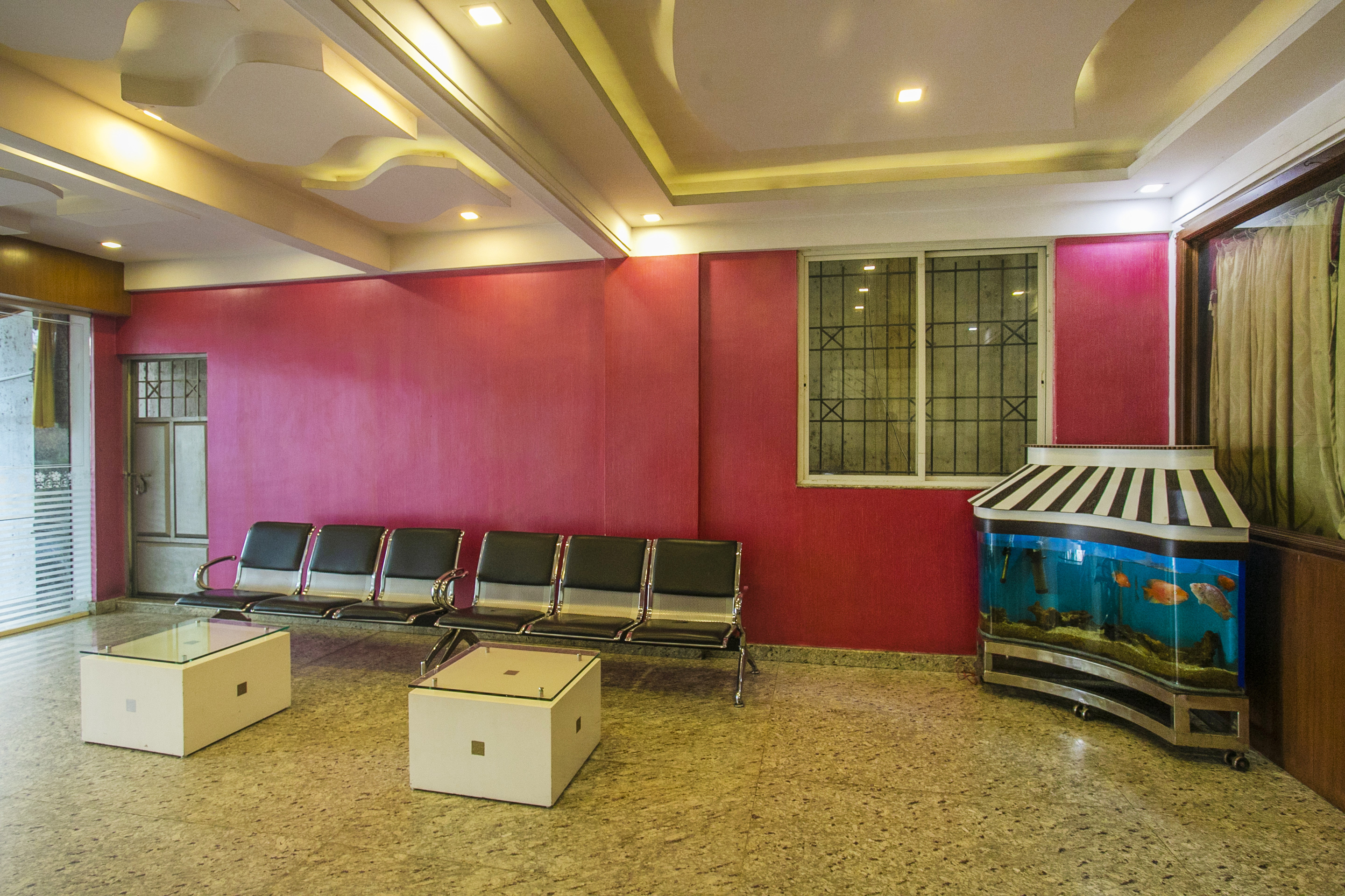 Bns Lodge By OYO Rooms