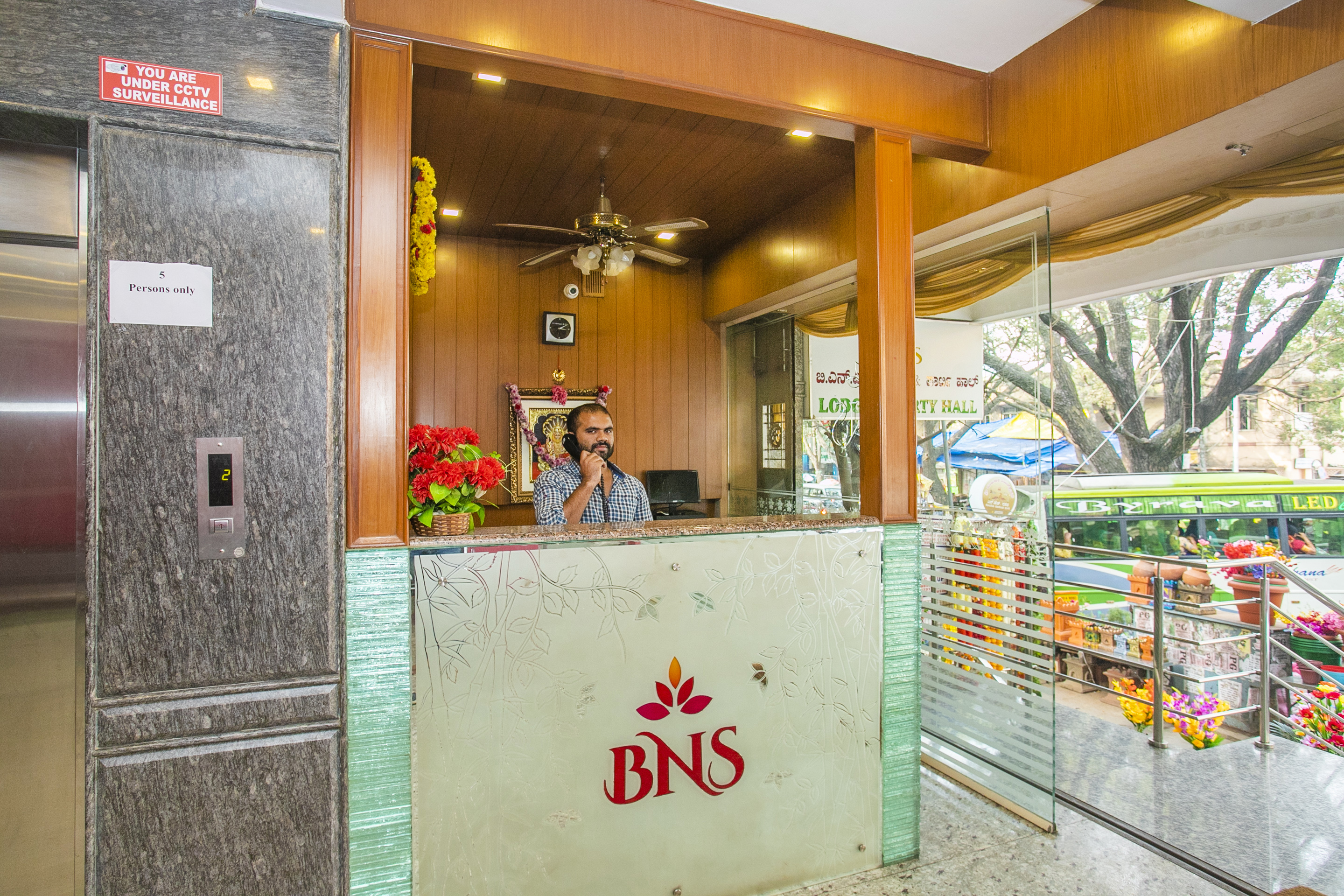 Bns Lodge By OYO Rooms
