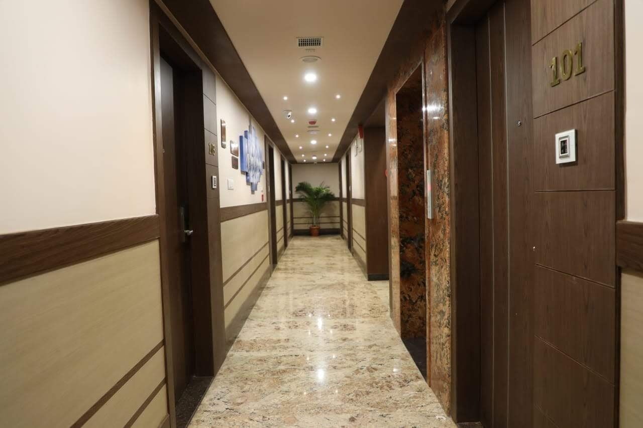 Capital O 19719 Aaccord Hotel