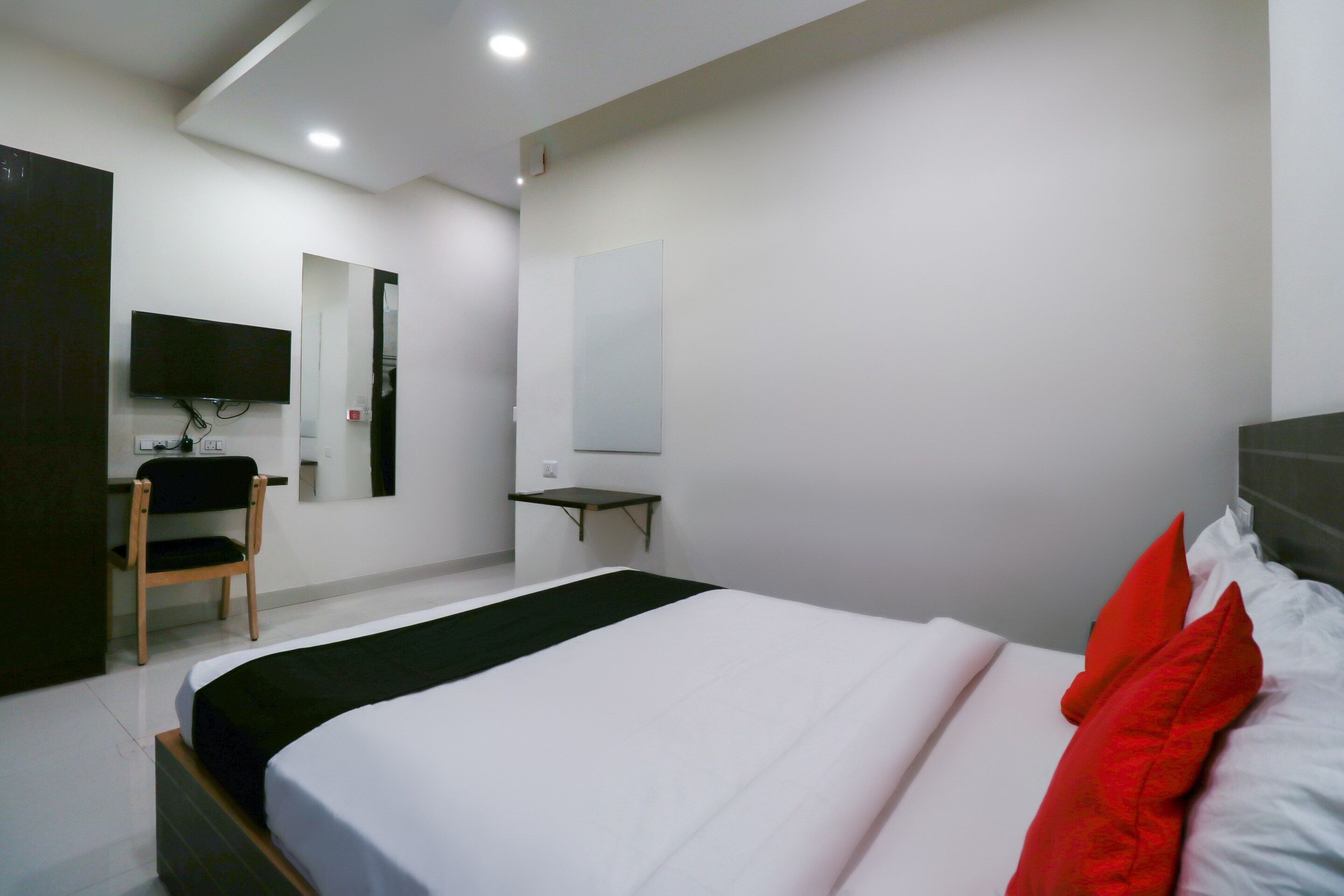 Capital O 67657 GN Suites