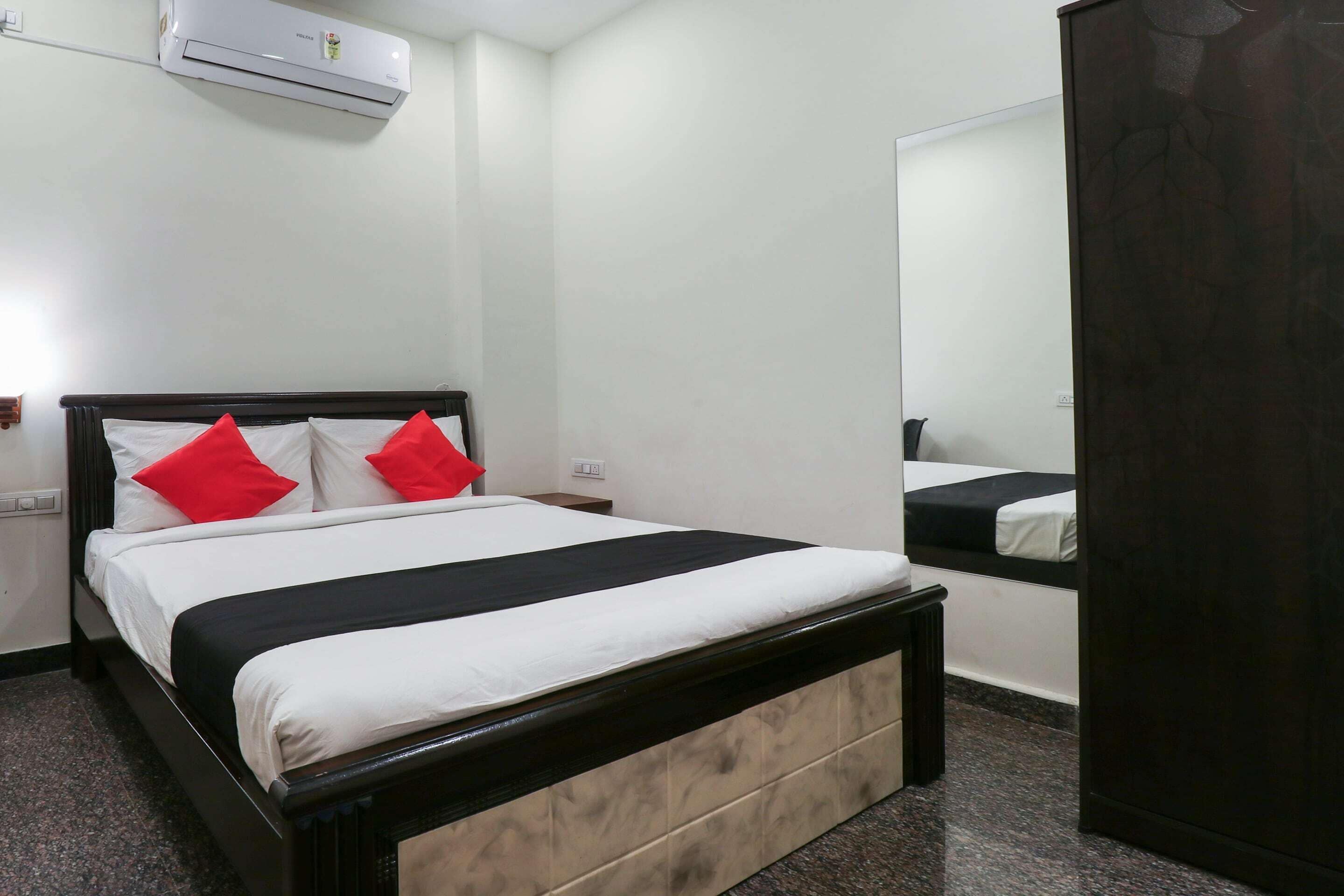 Capital O 67657 GN Suites