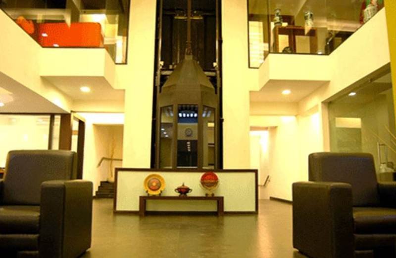 Chalet Sterling Suites