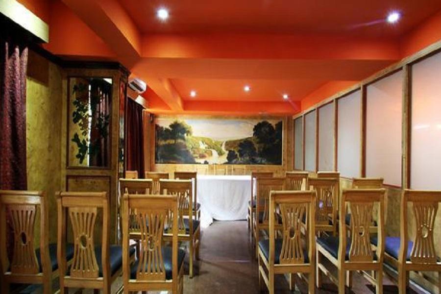 Hotel Chetan International