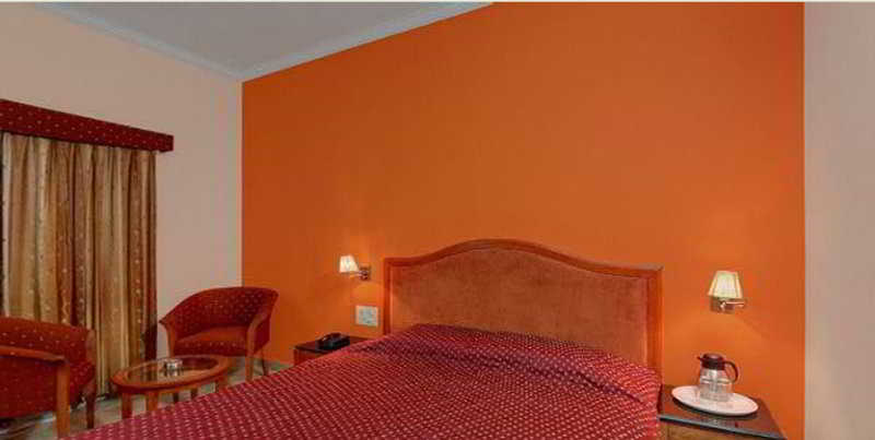 Hotel Chetan International