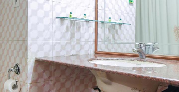Hotel Chetan International