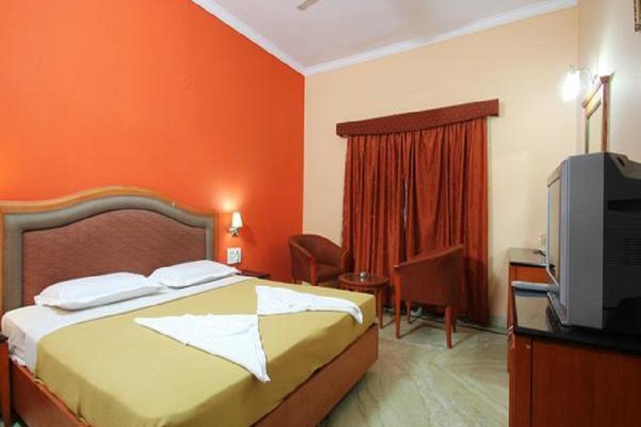 Hotel Chetan International