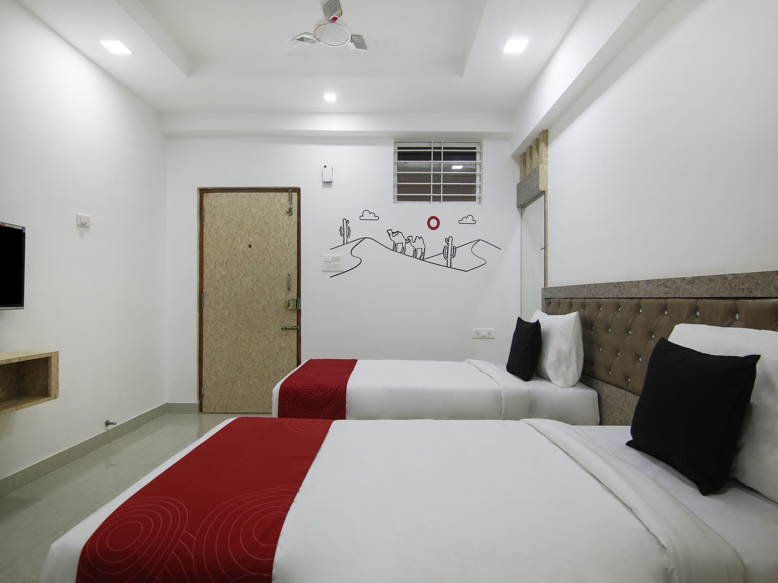 Grand Collection O Near Sarjapur Road Near 7d Voyage
