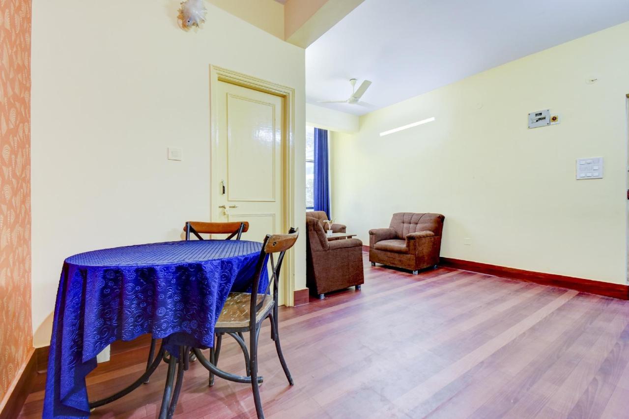 Crystal Homes by OYO Rooms