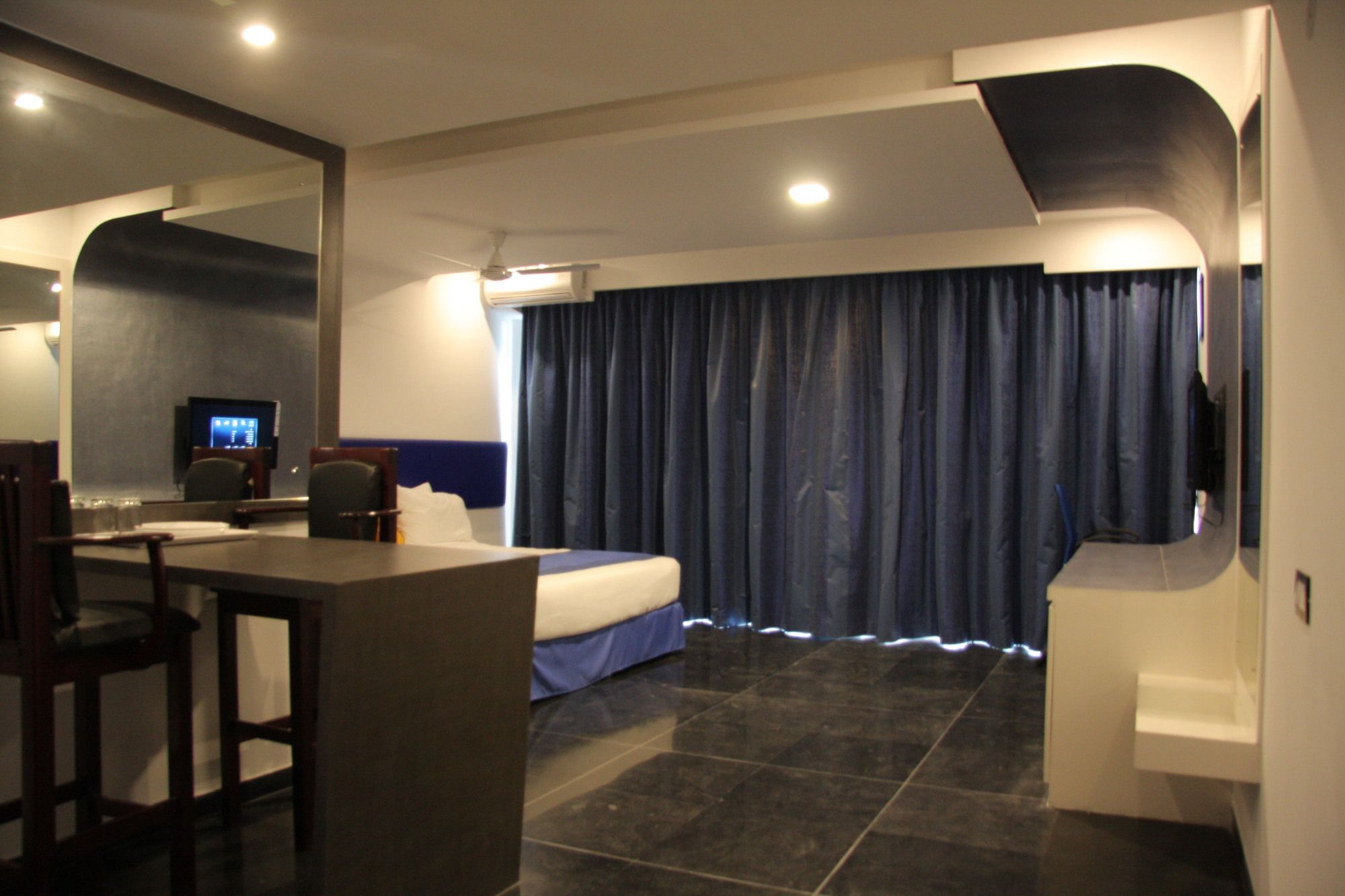 Days Inn & Suites by Wyndham Bengaluru Whitefield