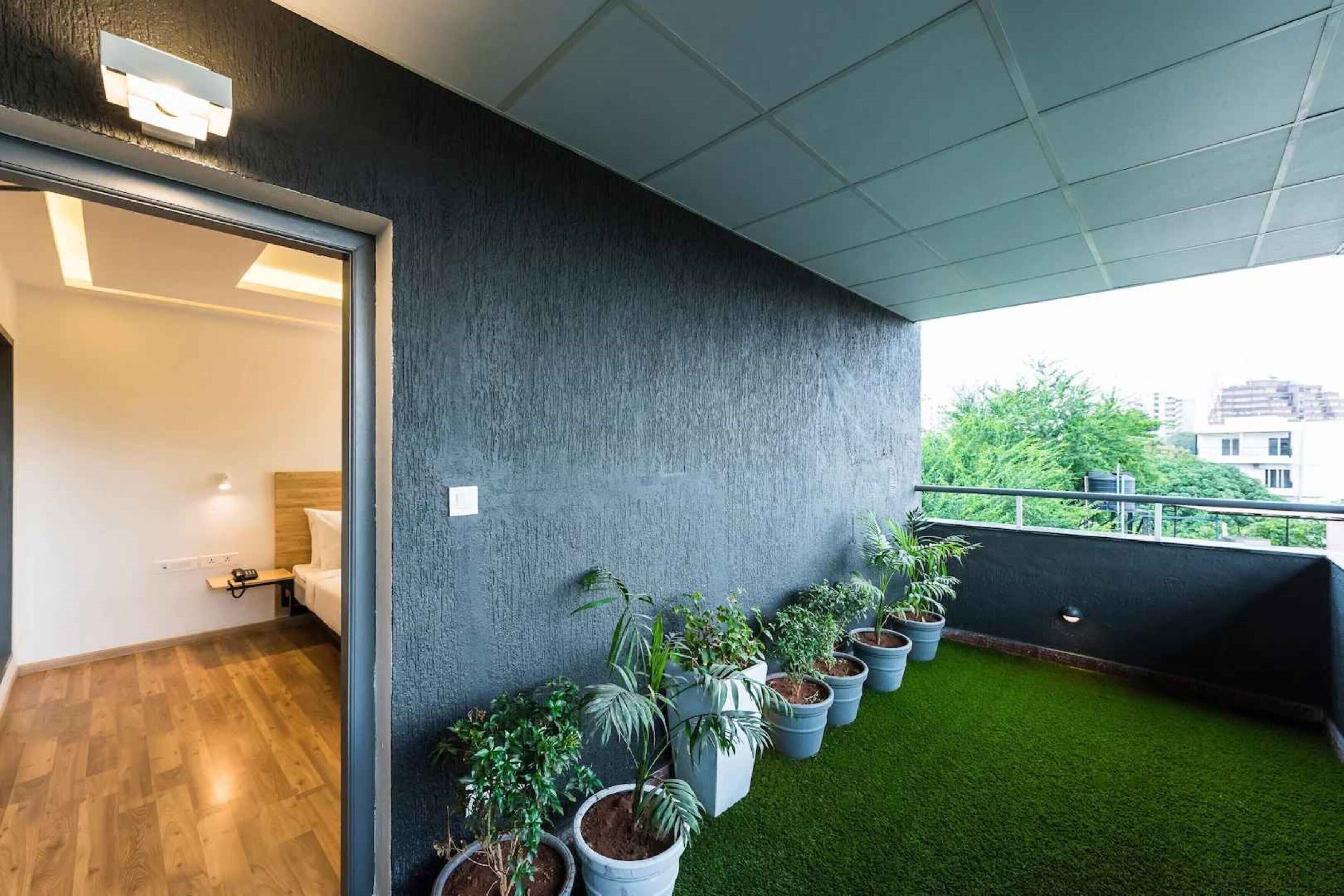 Dbr Suites