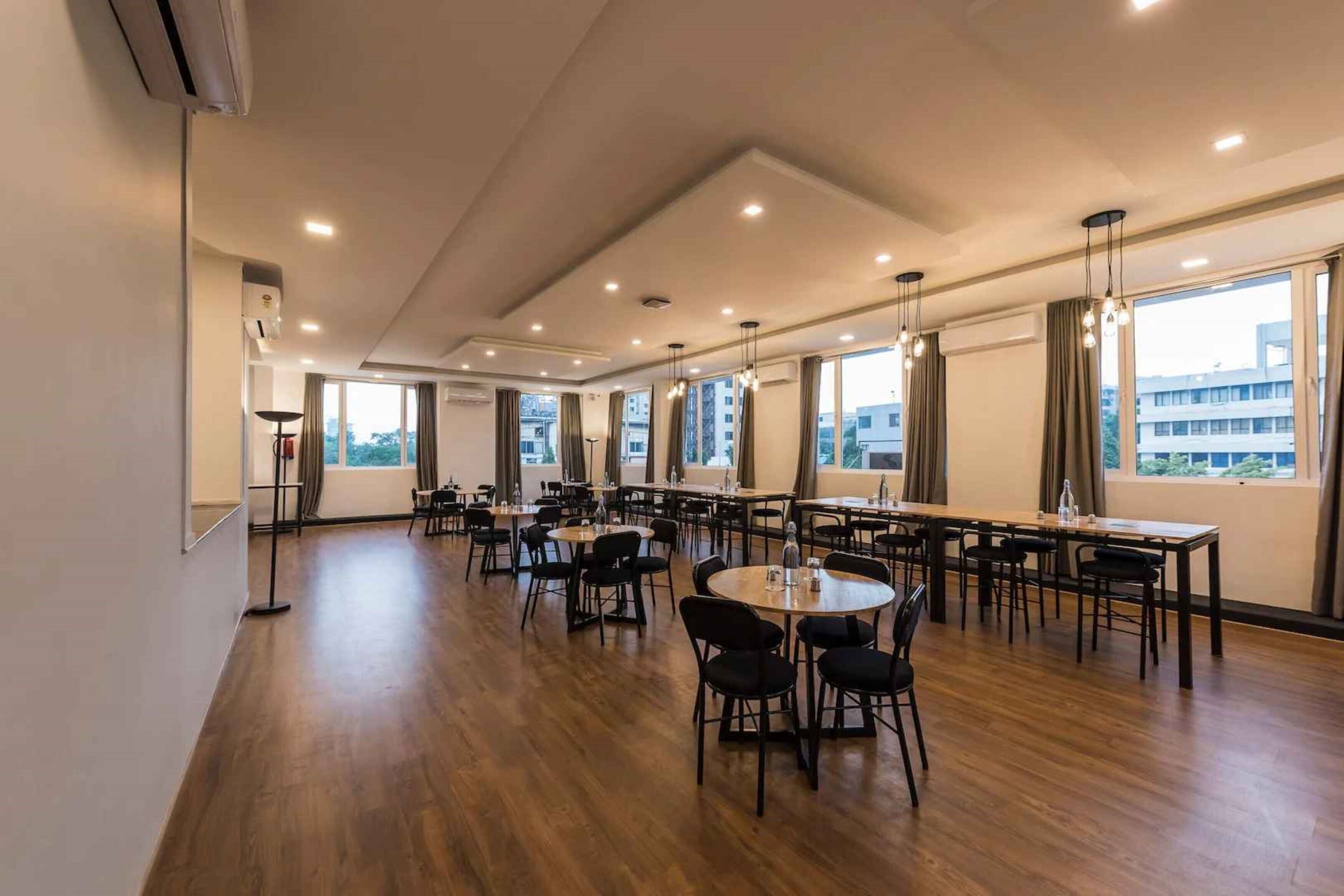 Dbr Suites