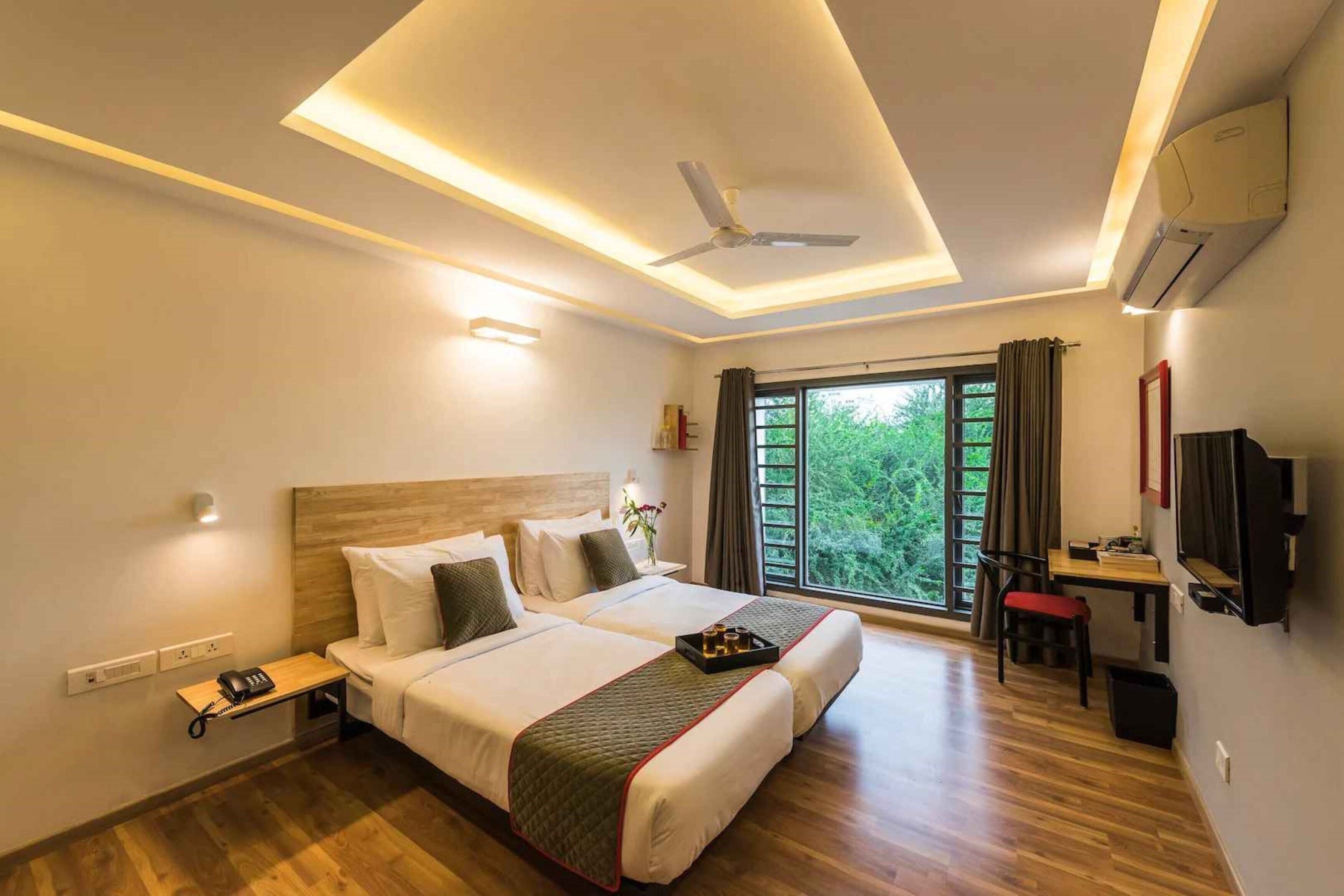 Dbr Suites