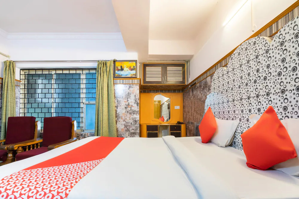 Elite Deluxe Rooms By OYO Rooms