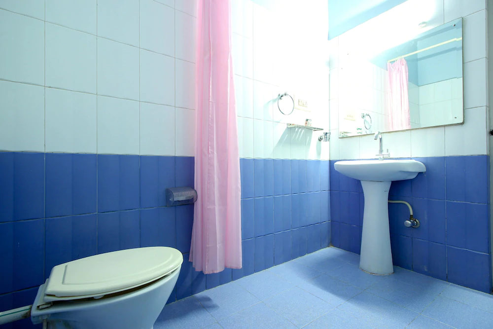 Eyrie Comforts BY OYO Rooms