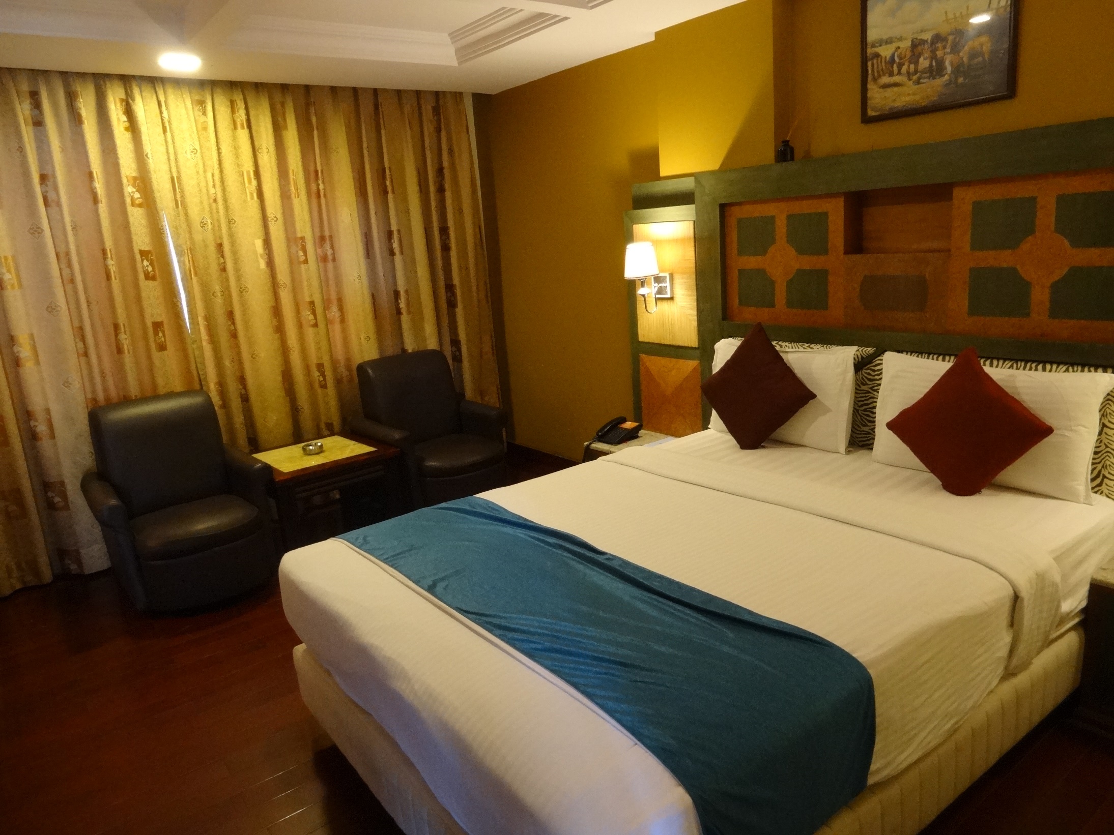 Golden Metro Hotel