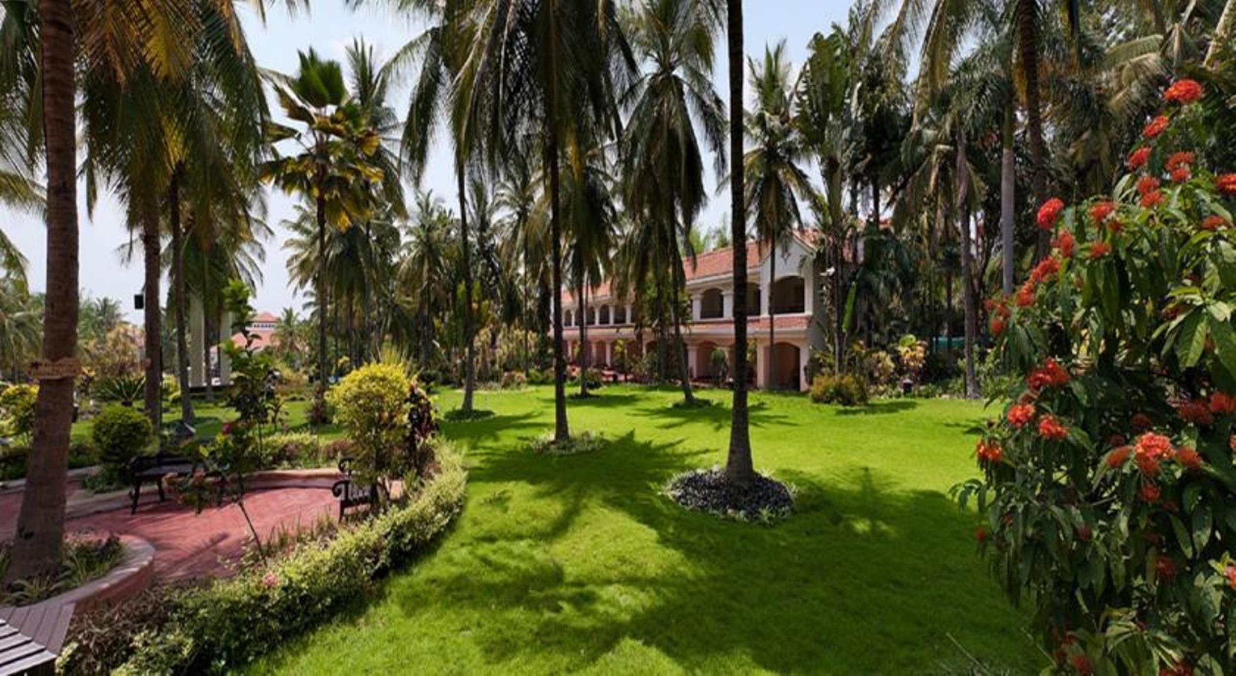 Golden Palms Hotel - Spa