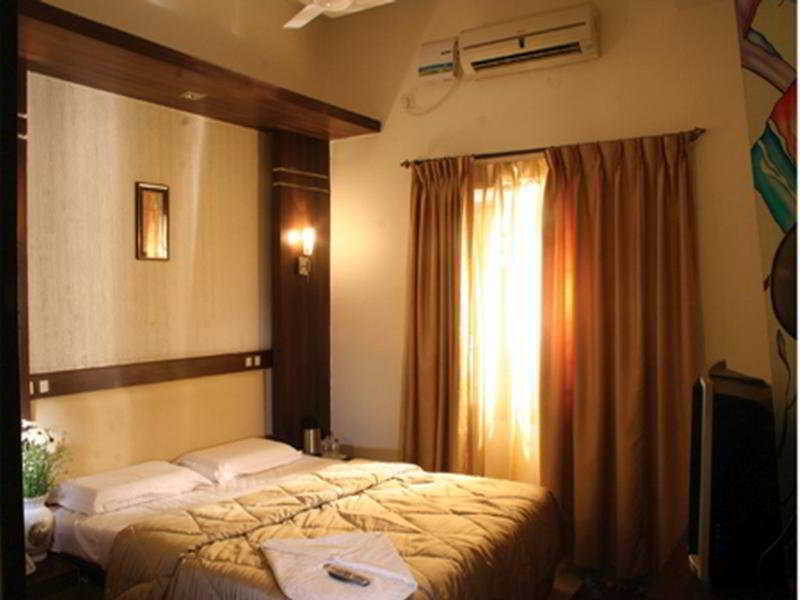 Golden Residency