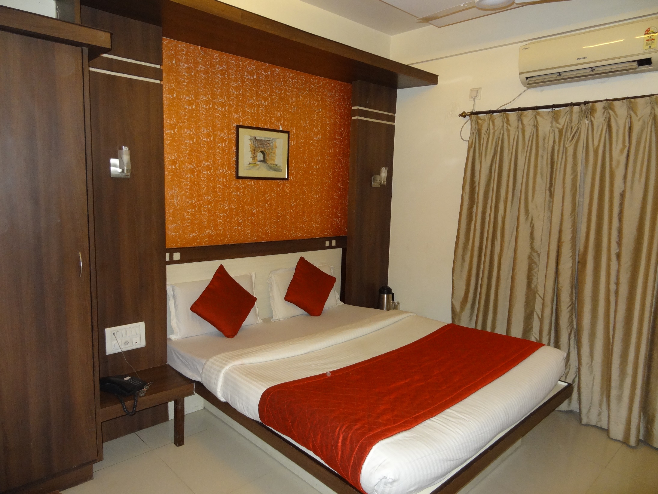 Golden Residency