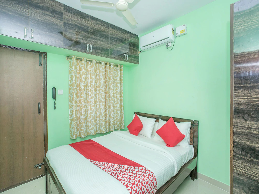 Green leaf International Comforts
