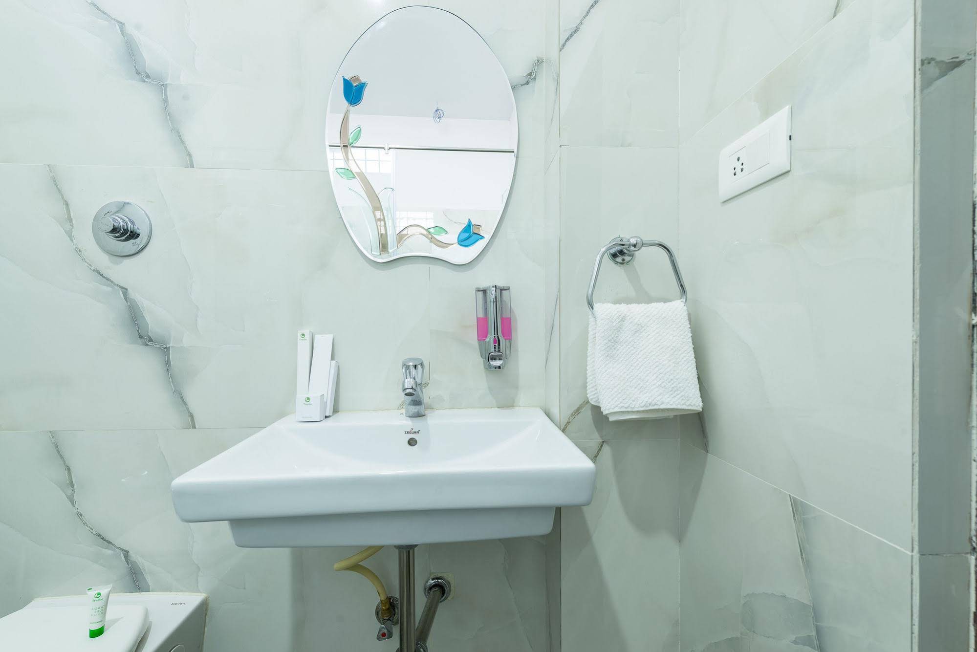 Greenwood Premier Suites