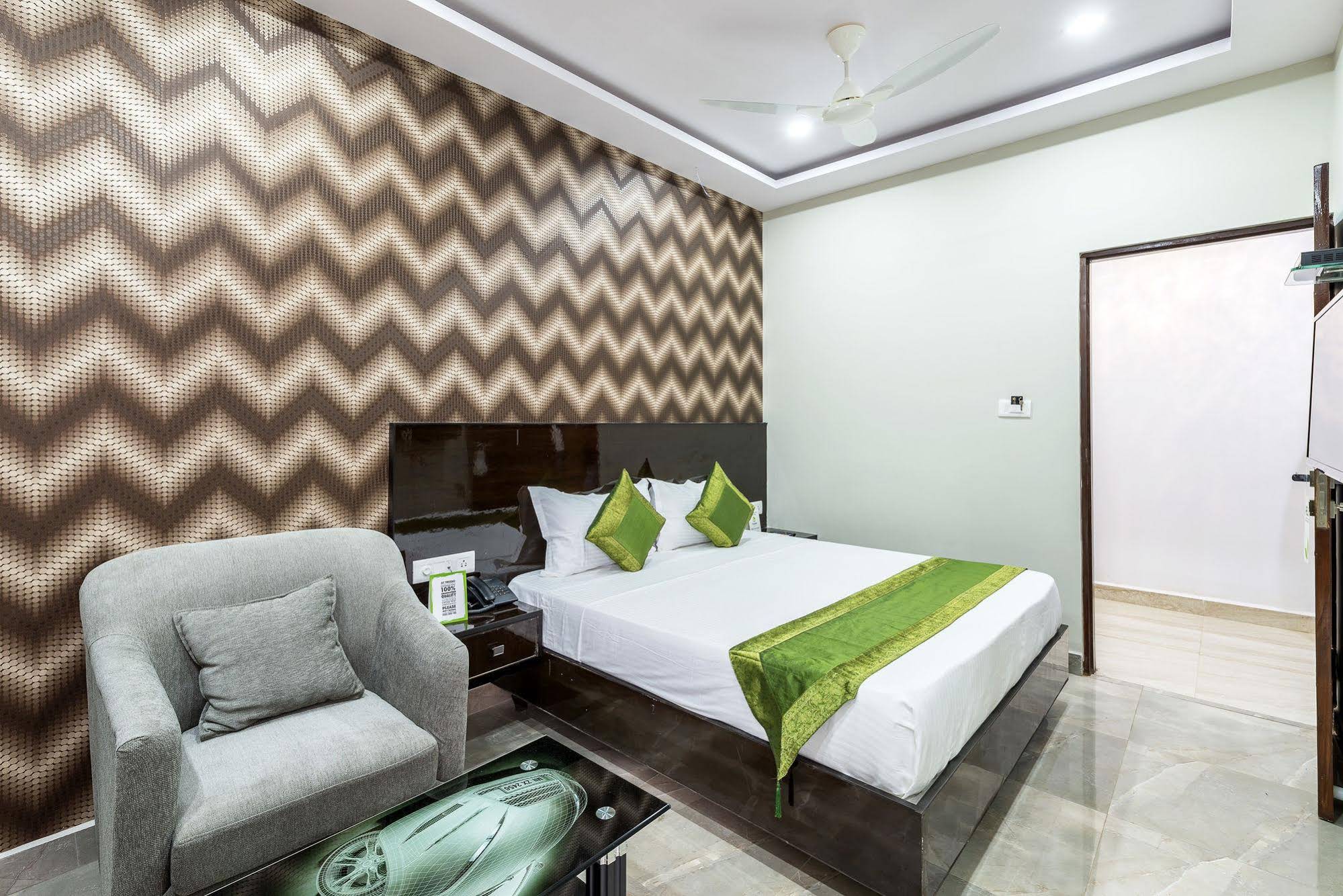 Greenwood Premier Suites