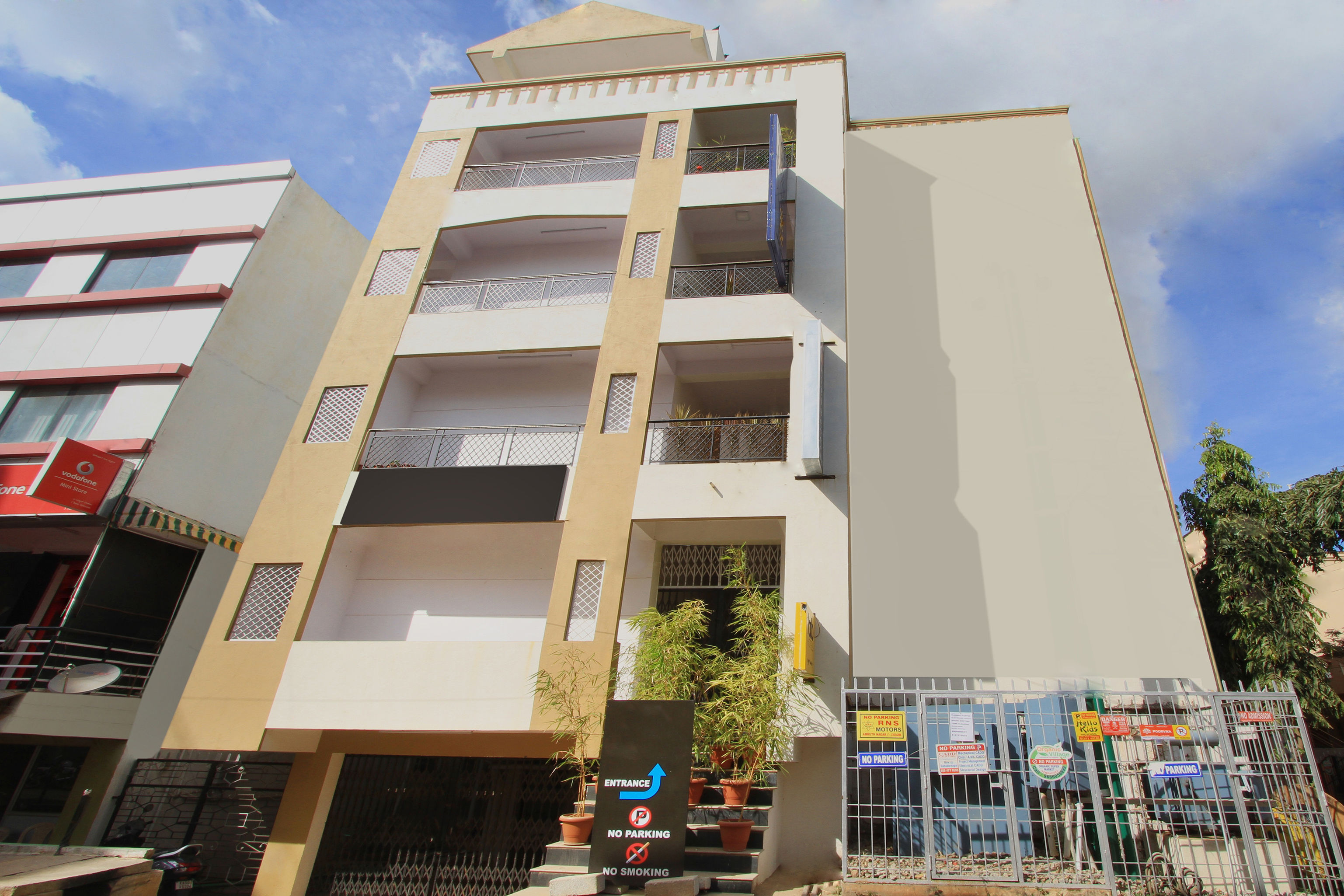 Hibiscus Hebbal by OYO Rooms