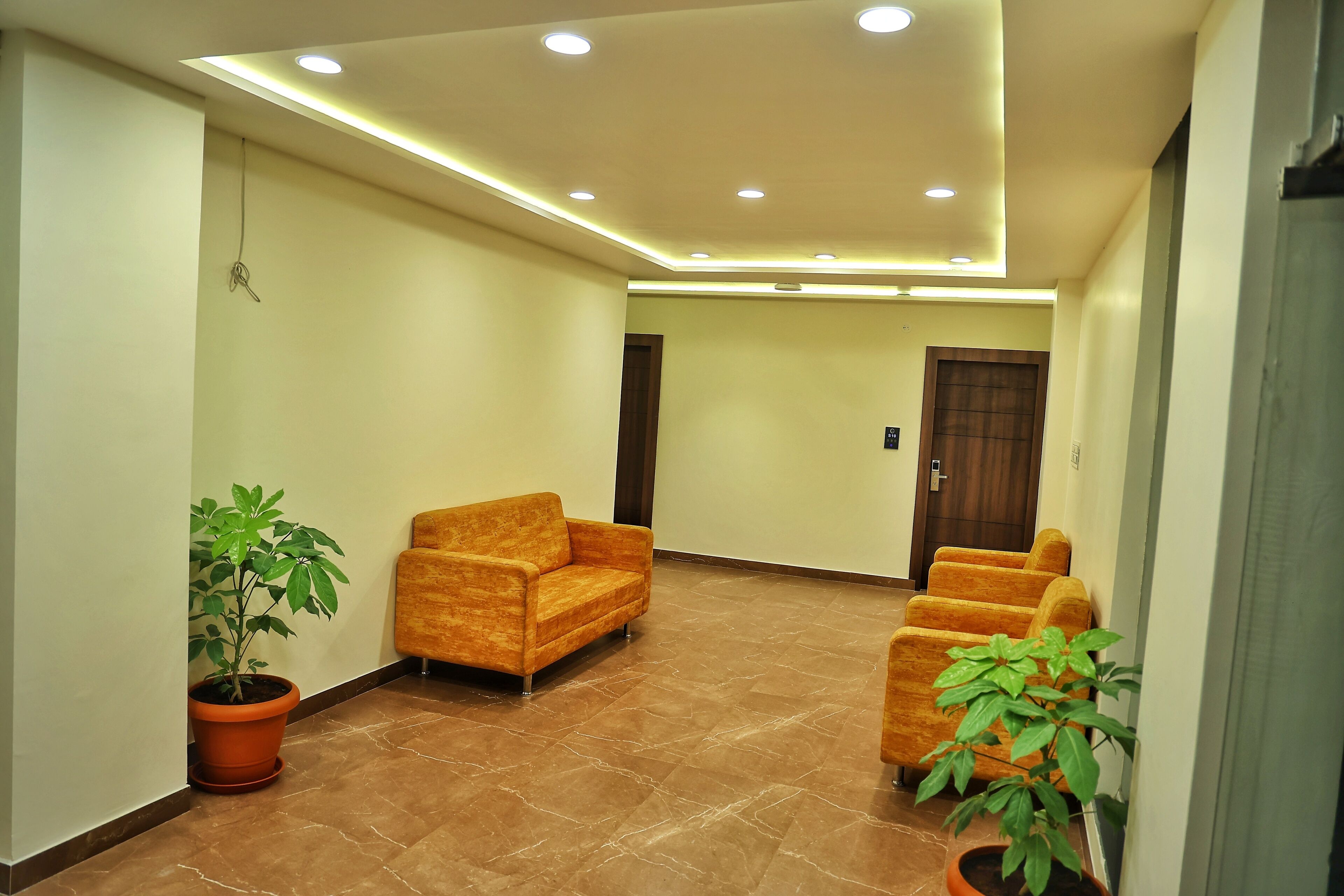 Hotel Aaryan Comforts