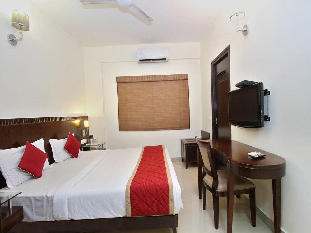Hotel Amshi International Inn by OYO Rooms