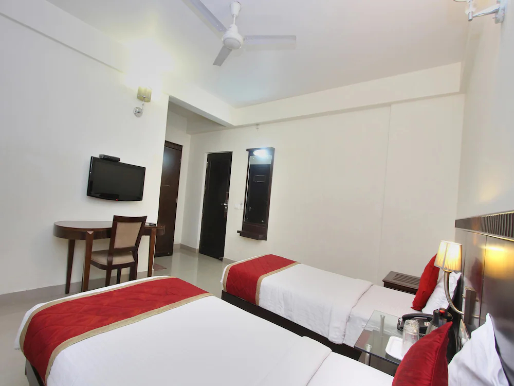 Hotel Amshi International Inn by OYO Rooms