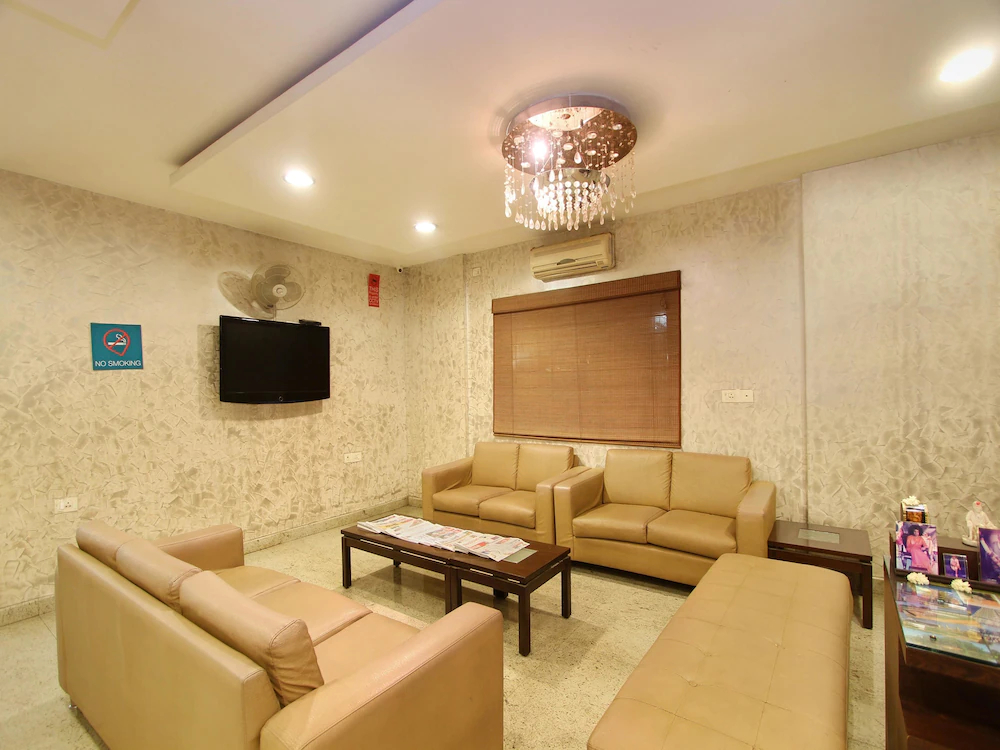 Hotel Amshi International Inn by OYO Rooms