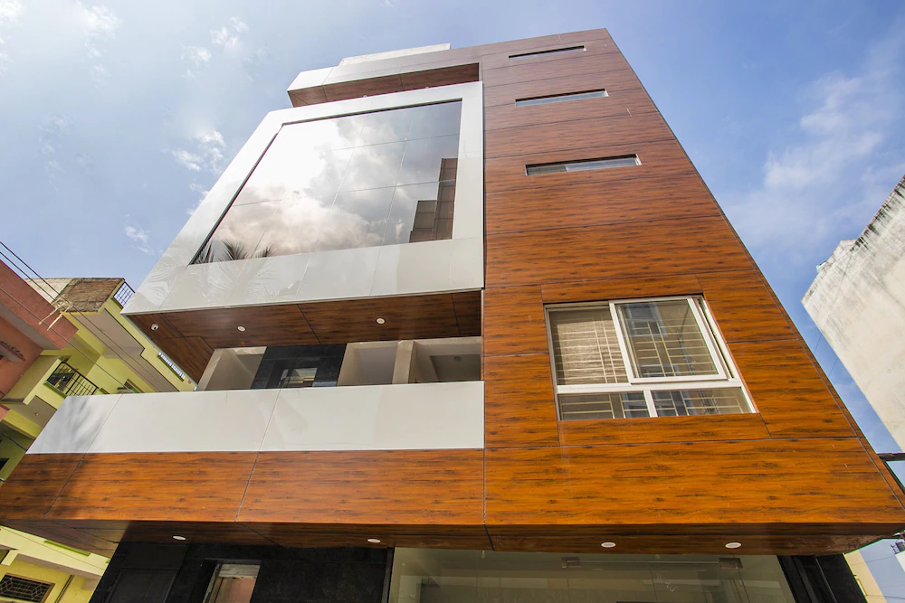 Hotel Amster Inn By OYO Rooms
