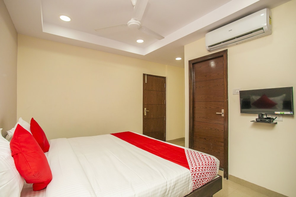 Hotel Amster Inn By OYO Rooms