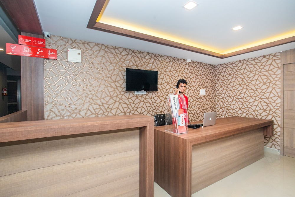 Hotel Blueberry by OYO Rooms