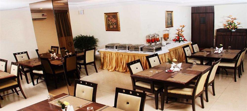 Hyde Park Aparthotel