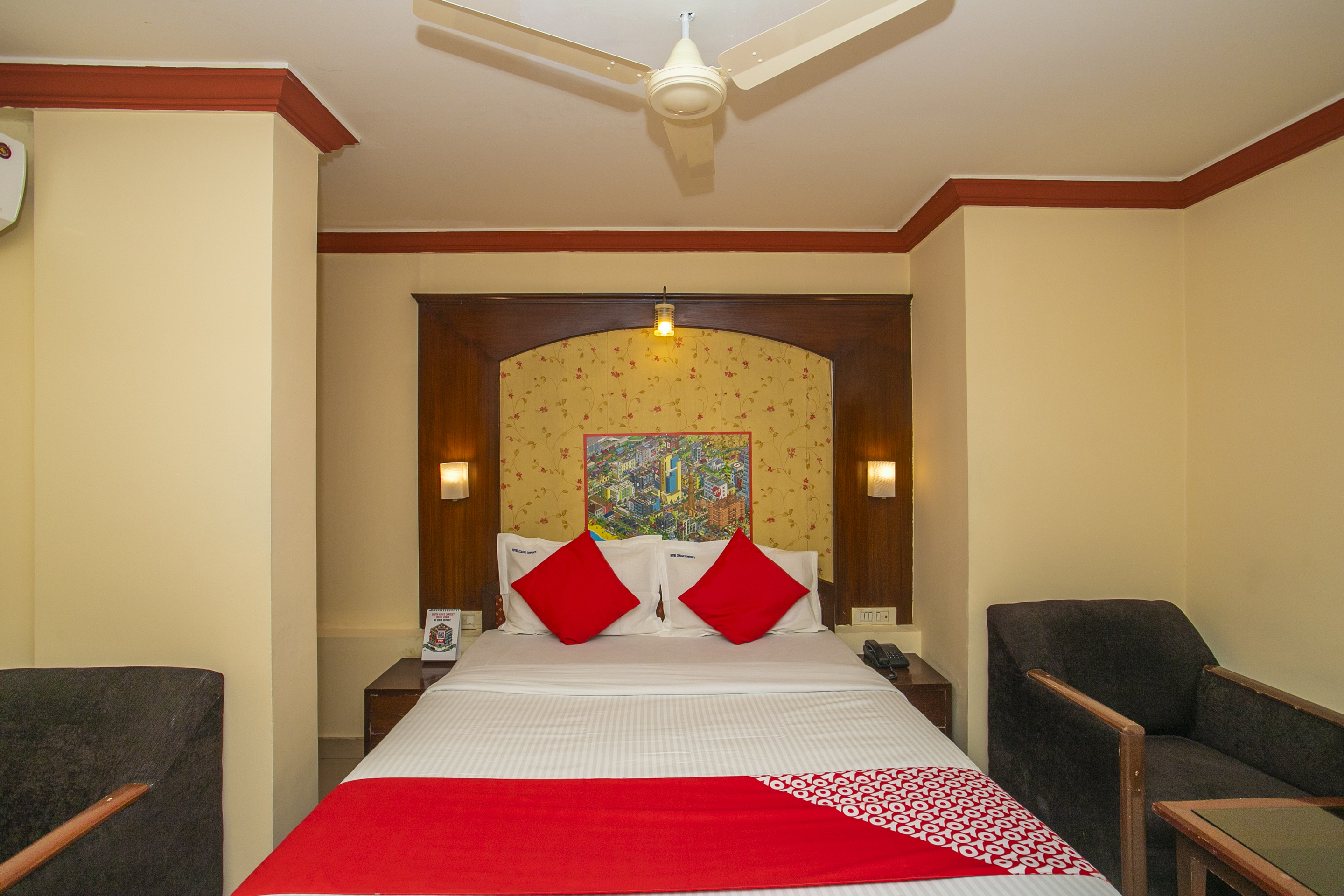 Capital O 19227 Hotel Classic Comfort