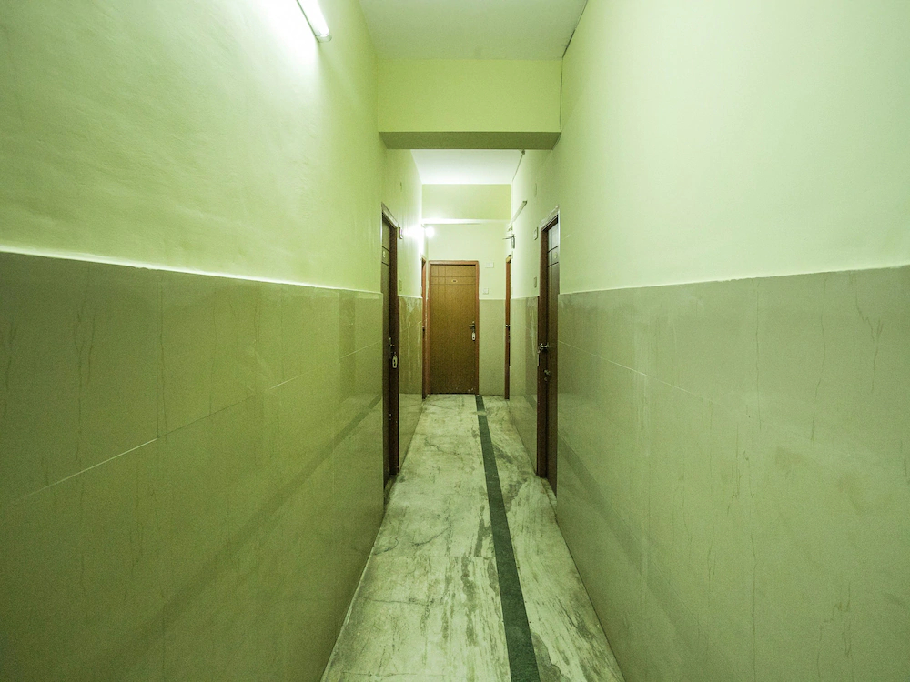 Hotel Diamond Paradise by OYO Rooms