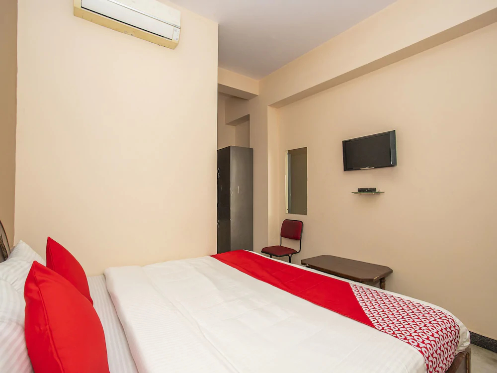 Hotel Diamond Paradise by OYO Rooms