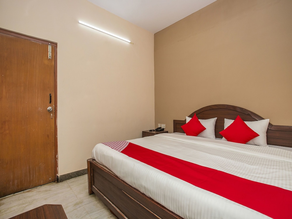 Hotel Diamond Paradise by OYO Rooms