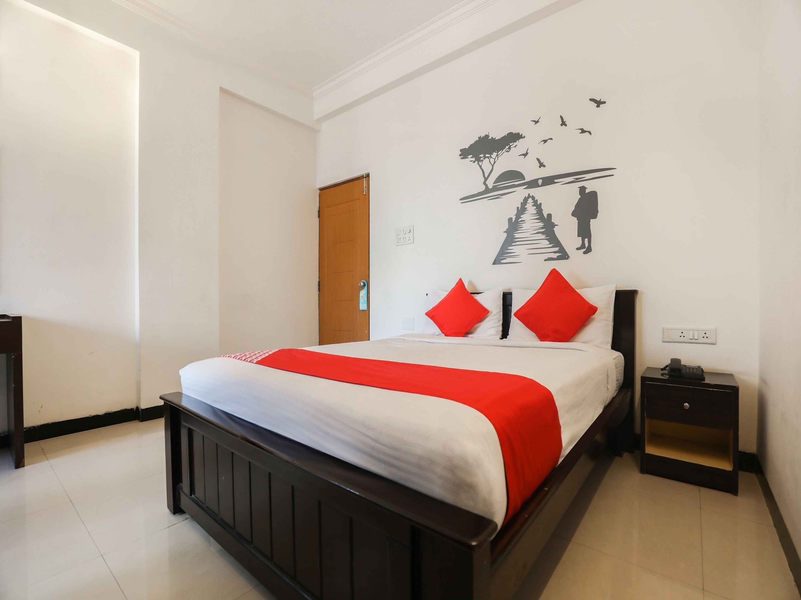 Hotel GMR 18 Grand by OYO Rooms