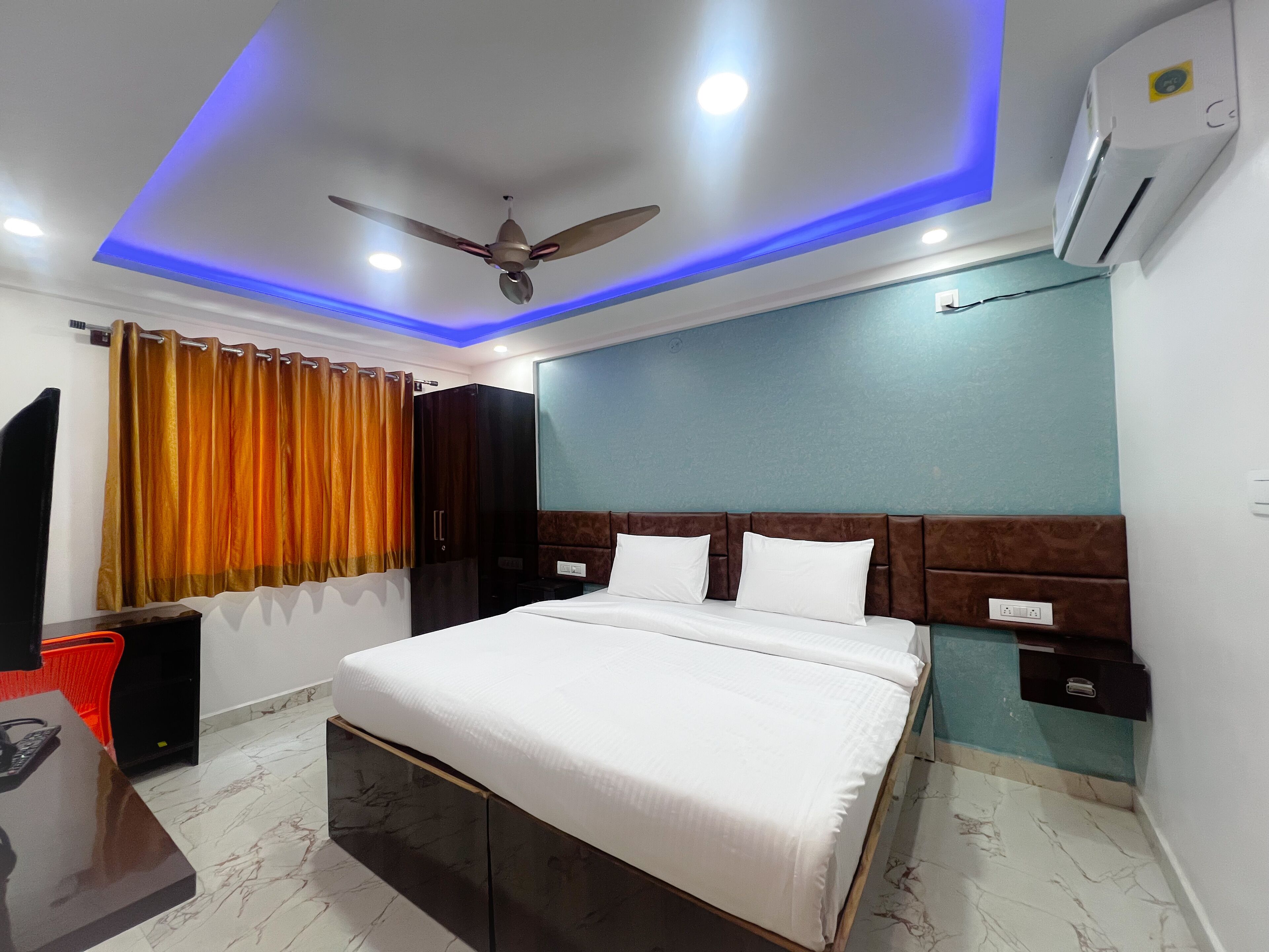 Hotel Grand Palace