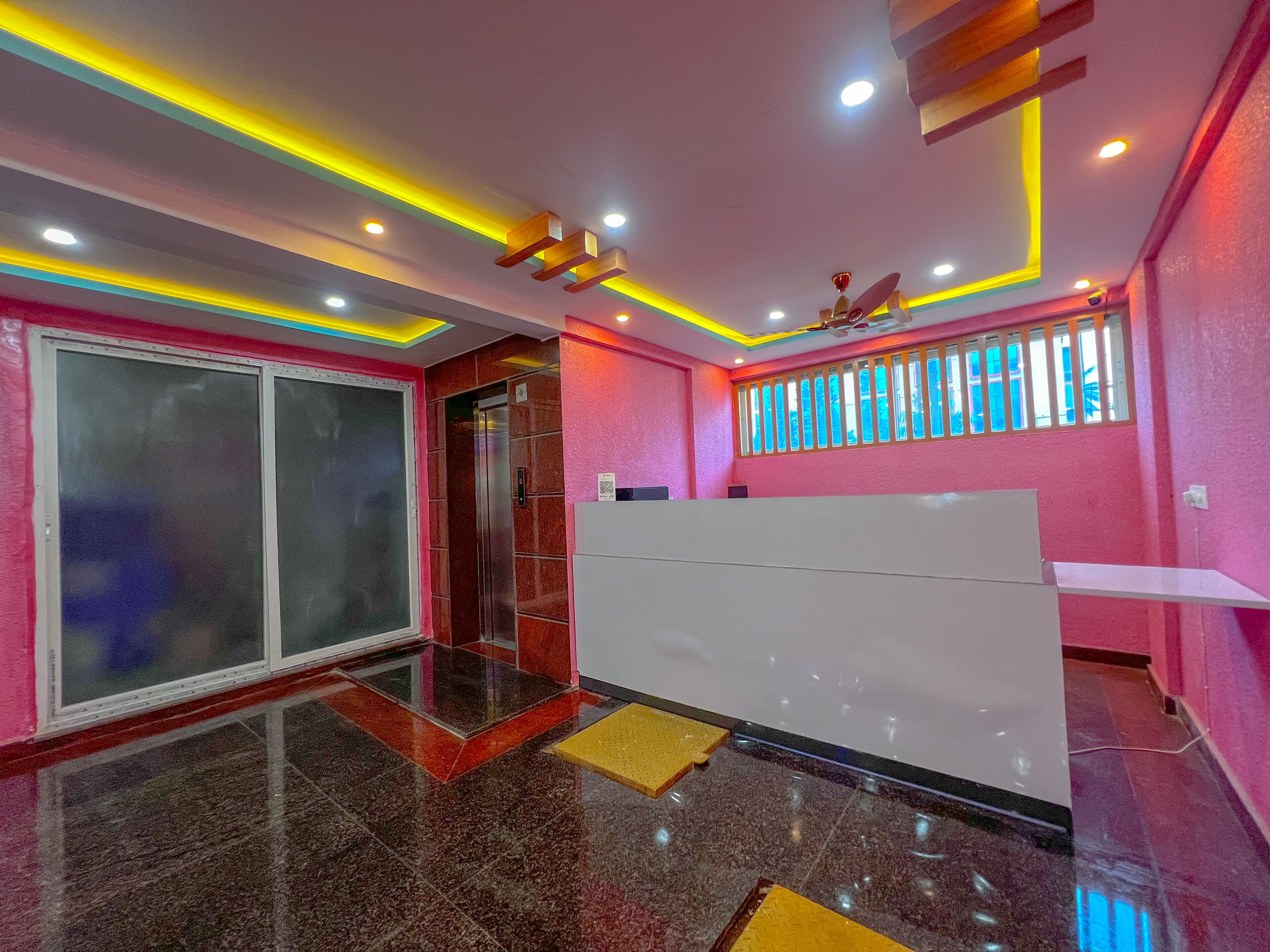 Hotel Grand Palace