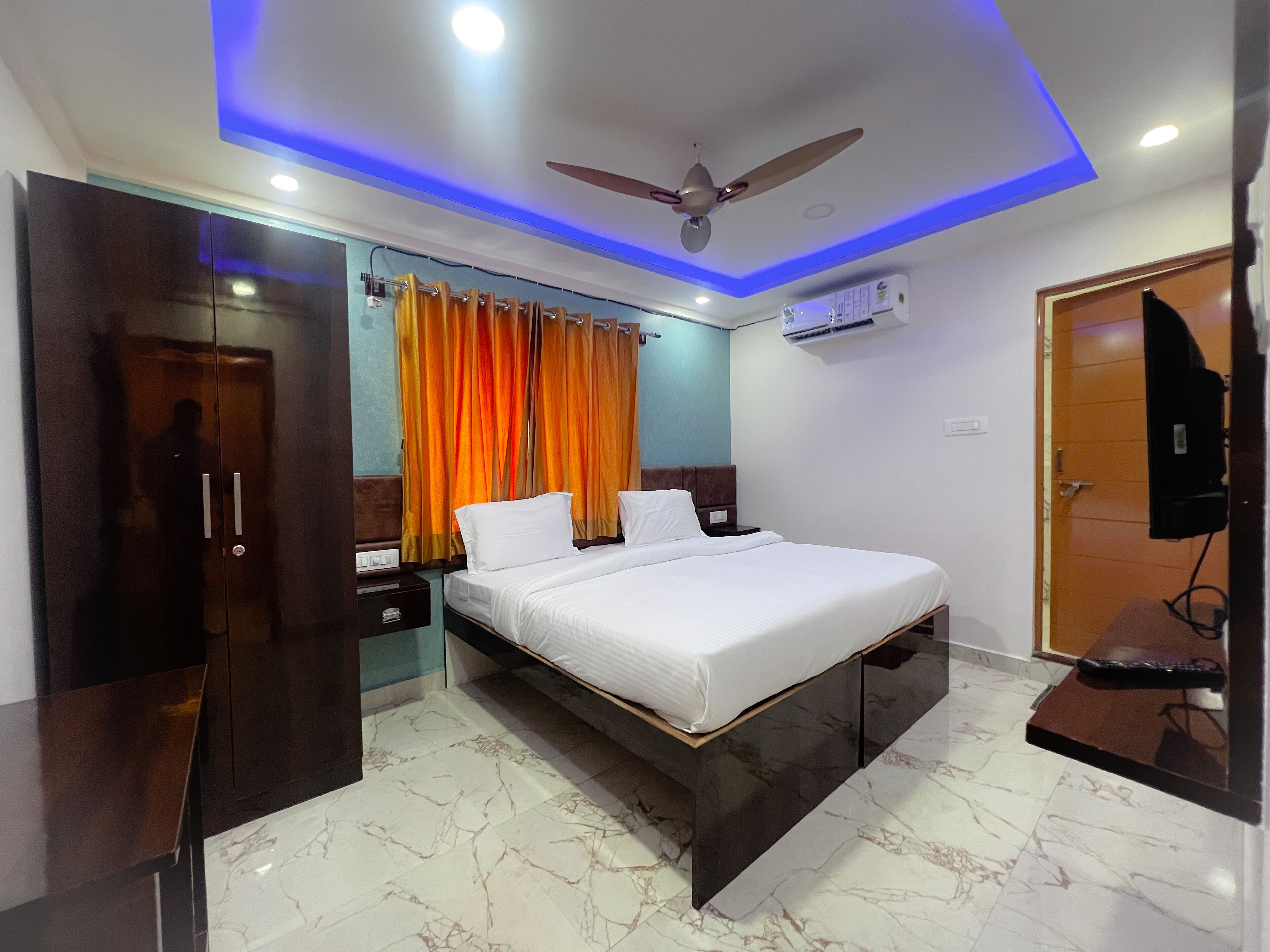 Hotel Grand Palace