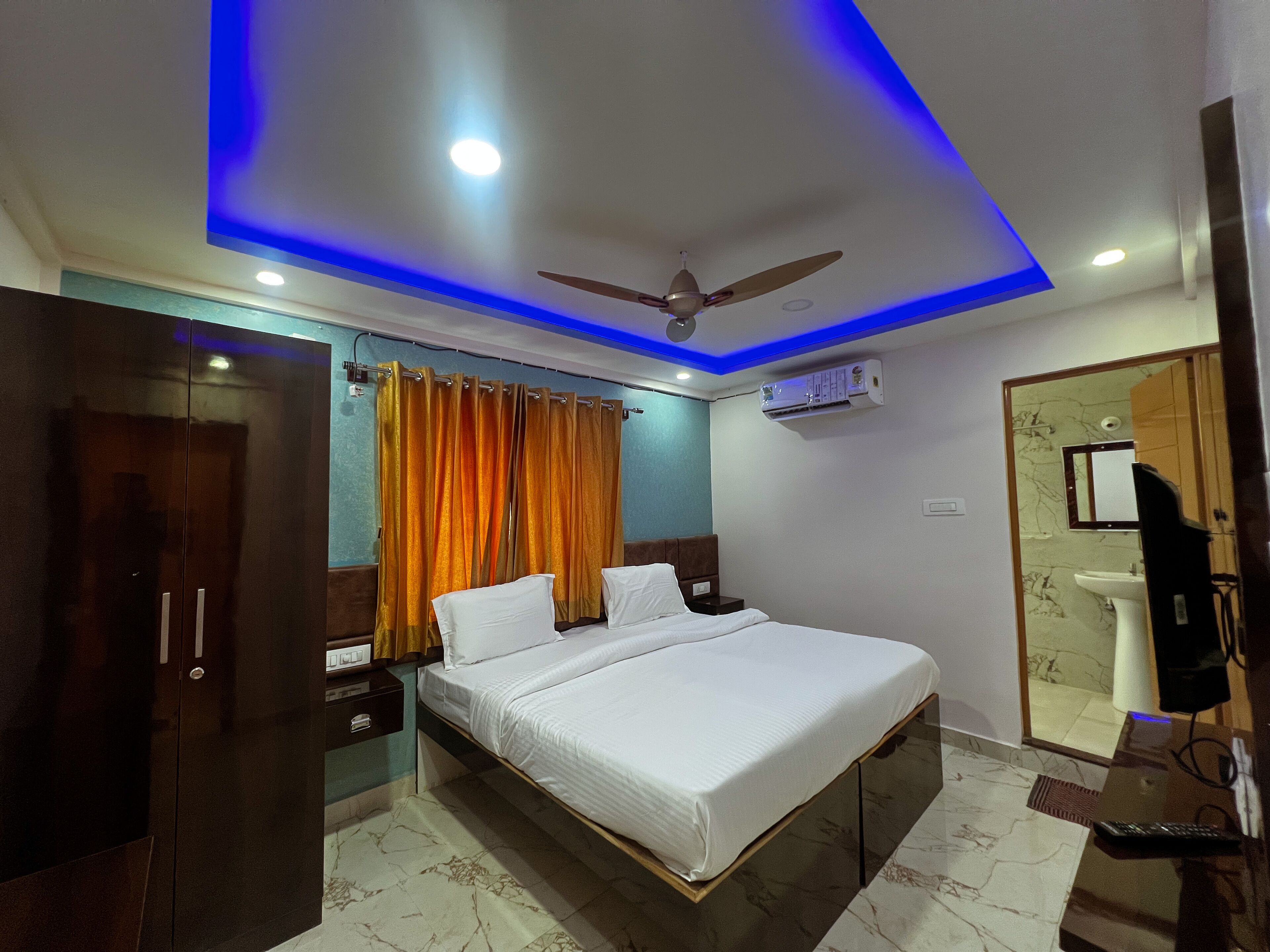 Hotel Grand Palace